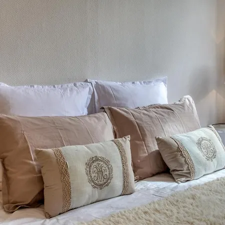En Couleurs - Maison 10 Pour 10 Personnes En Centre-ville Hébergement de vacances Sarlat