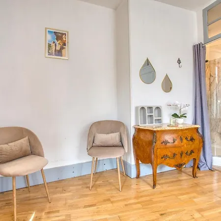 En Couleurs - Maison 10 Pour 10 Personnes En Centre-ville * Sarlat